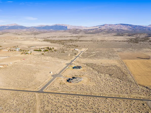 2430 Blaze Ct, Gardnerville, NV 89410