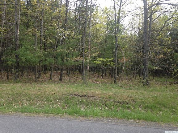 2nd image of 9 Mile Hill Ests
