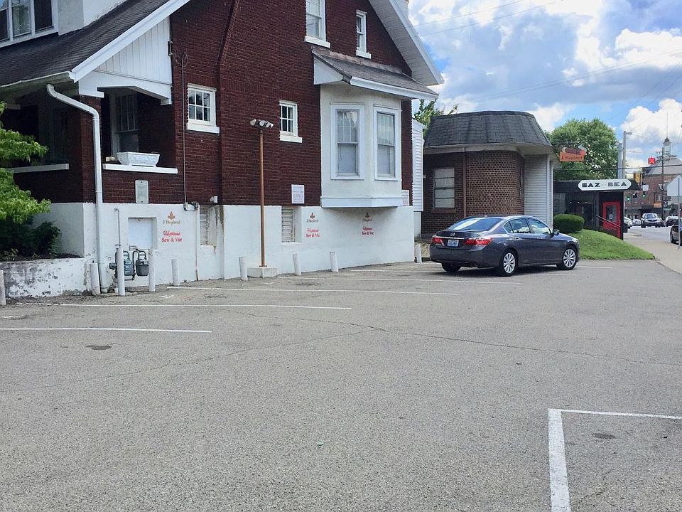 2nd image of 2000 Baringer Ave