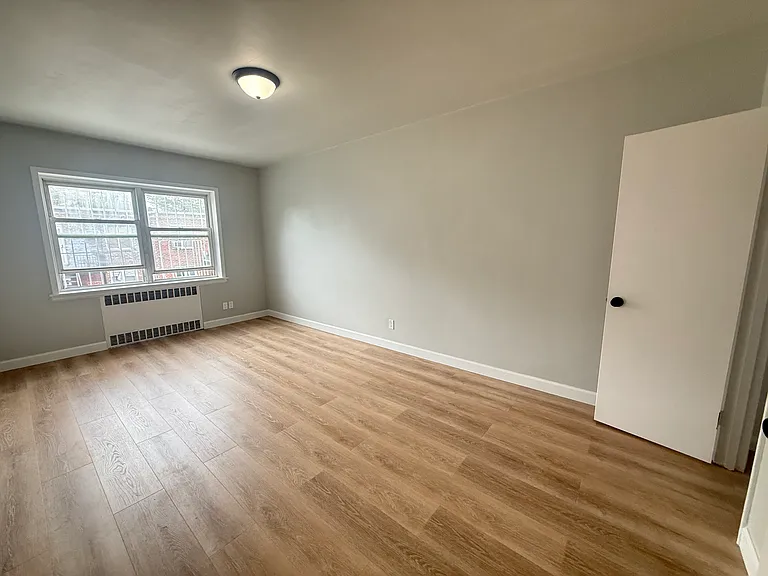 2366 E 29th St #2F — Photo 6