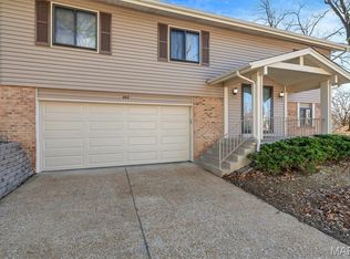 203 Walden Dr, Eureka, MO 63025