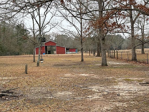 3rd image of 594 Arthur Frusha Rd