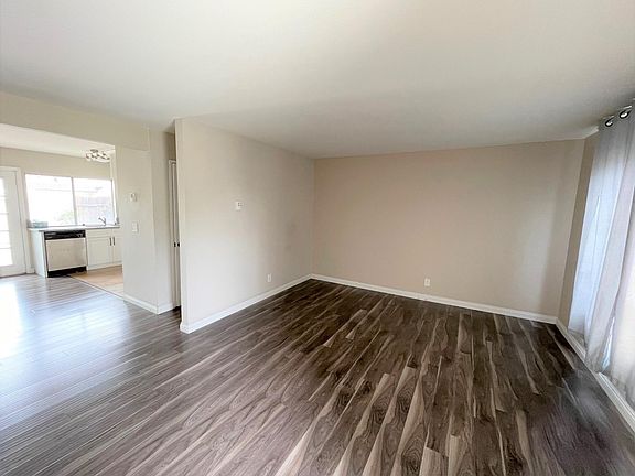 5th image of 666 Francine Ct