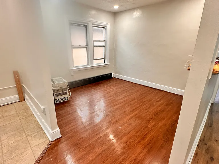 3222 Kings Hwy #1 — Photo 9
