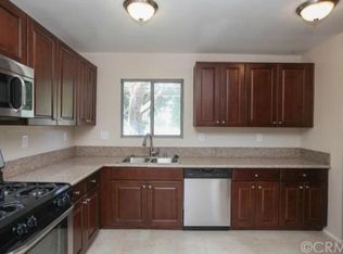 7845 Mango Ave, Fontana, CA 92336