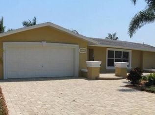 4931 Normandy Ct, Cape Coral, FL 33904