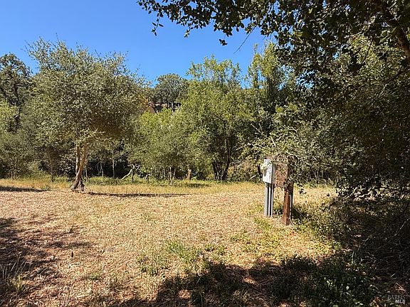 3rd image of 4569 Sonoma Mountain Road