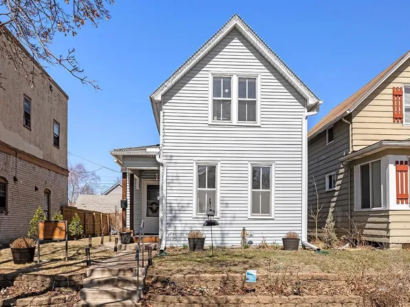 117 Winifred St W, Saint Paul, MN 55107