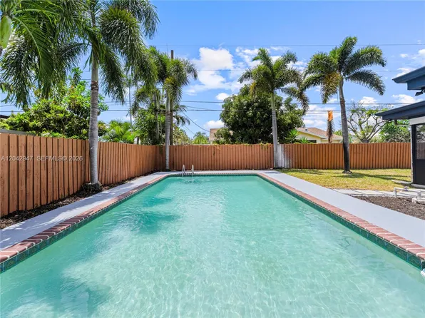 949 Lighthouse Dr, North Palm Beach, FL 33408