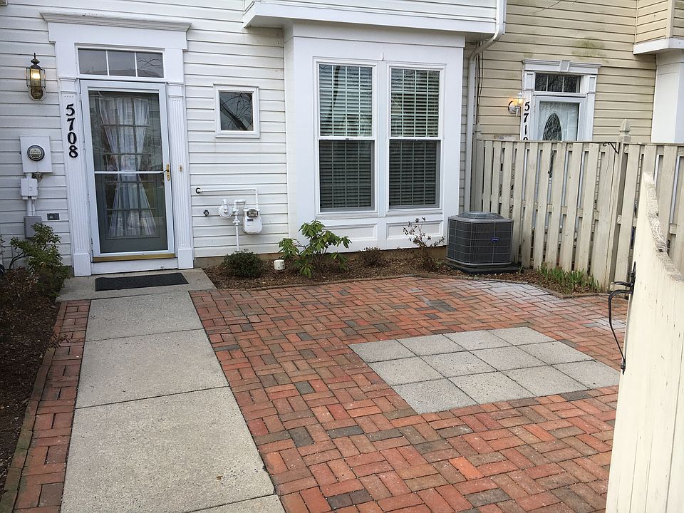 Gracious Entry