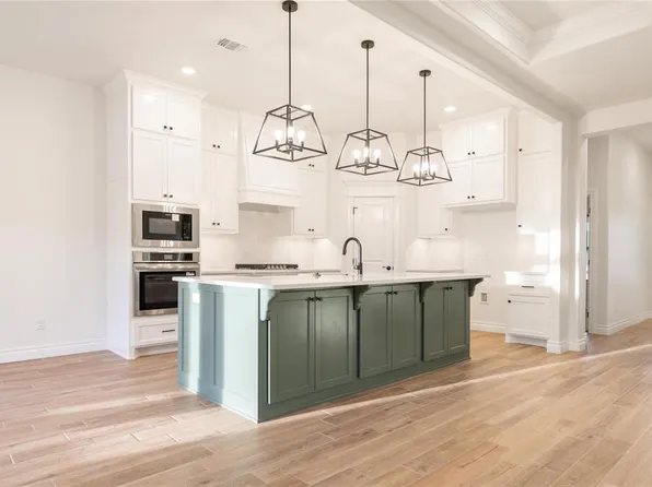 16129 Thistle Ter, Edmond, OK 73013