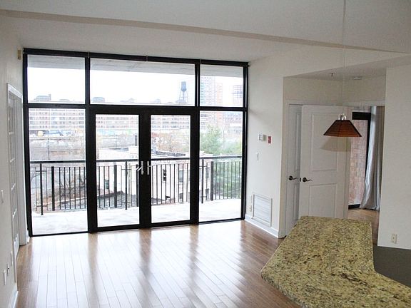 4th image of 610 Newark St APT 6B
