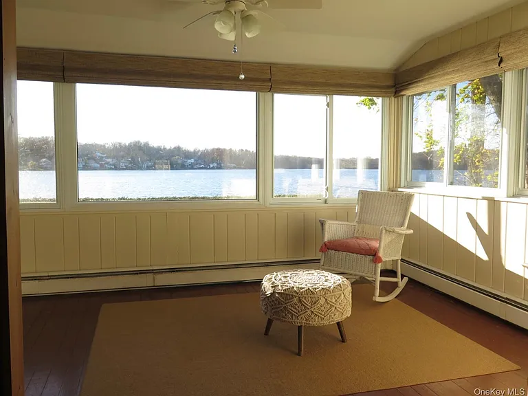 17 Vails Lake Shore Dr #17 — Photo 11