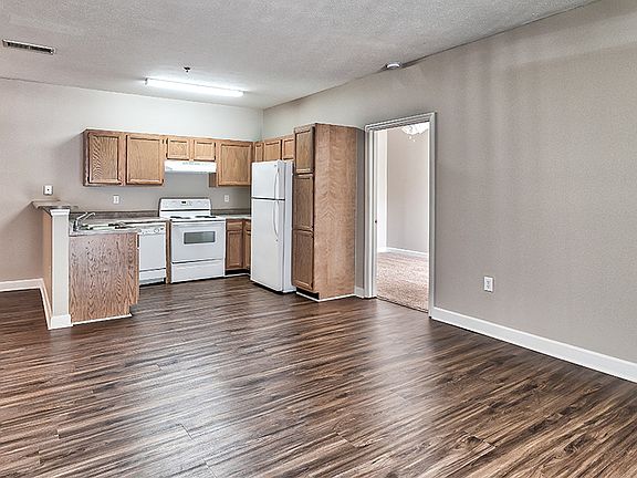 5th image of 1450 Paramount Dr #3143805