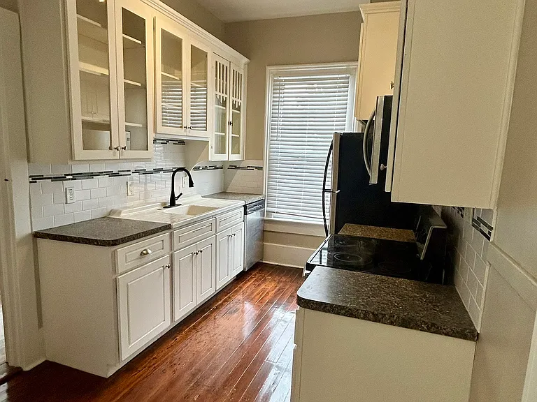 53 Lebrun Ct — Photo 8