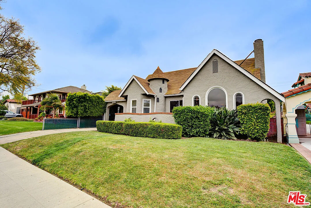 Building Photo - 10372 Tennessee Ave