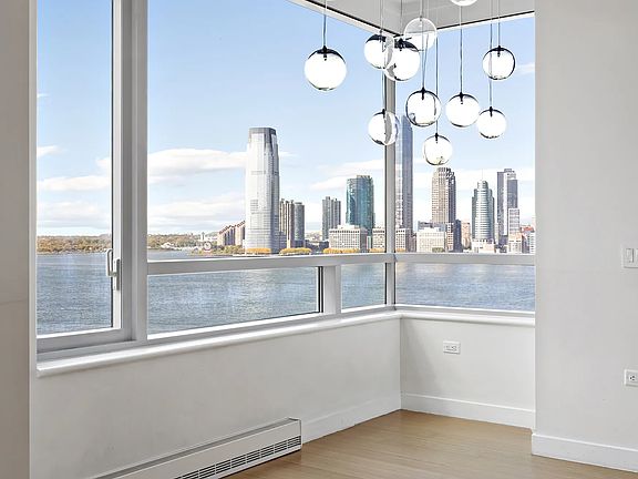 5th image of 2 River Ter APT 12F