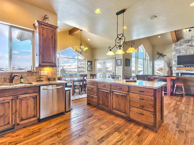 931 Meadowlark Ln — Photo 11