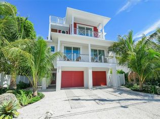 2209 Avenue C, Bradenton Beach, FL 34217
