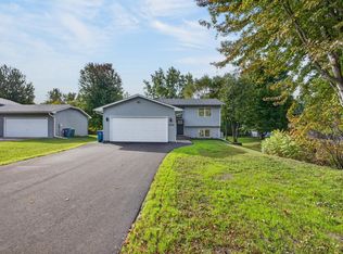 1934 72nd St, Centerville, MN 55038