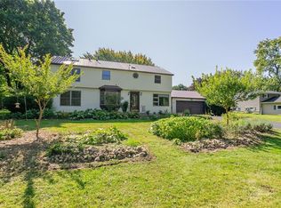 49 Harwood Cir, Rochester, NY 14625