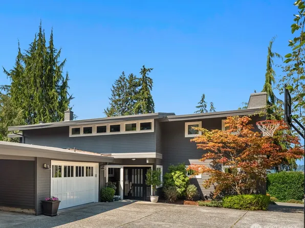 4600 92nd Avenue NE, Yarrow Point, WA 98004