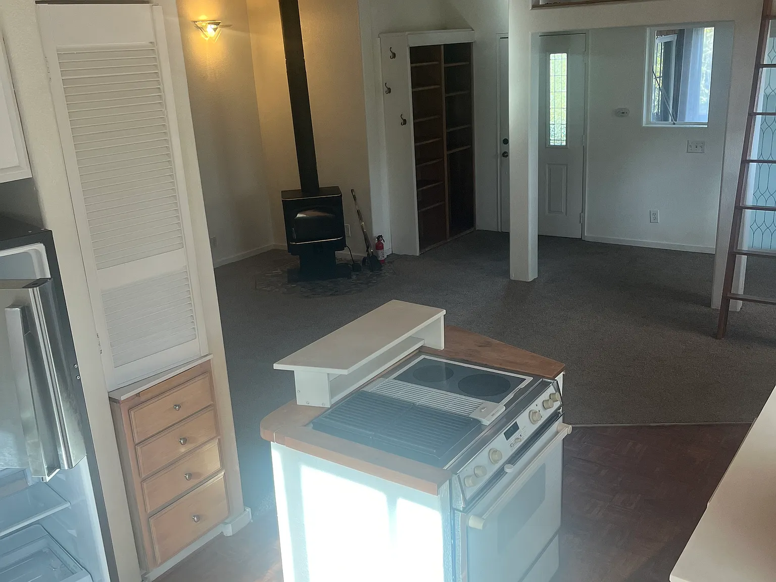 1 bed, 1.5 bath, 875 sqft, $1,450 — Photo 4