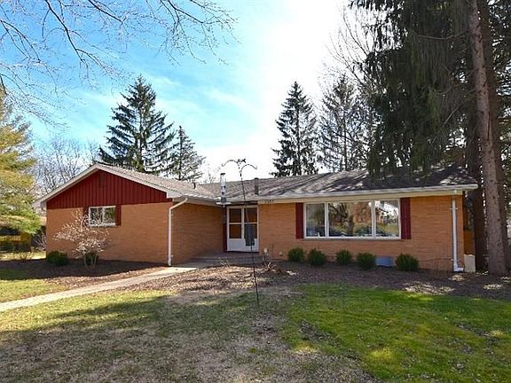 4th image of 3556 Prestwick Ct