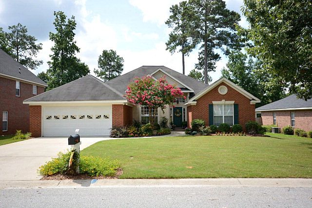 1st image of 4966 Sussex Dr