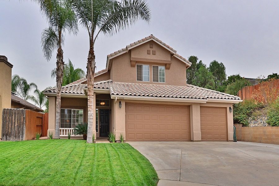 1st image of 12195 Knoll Crest Pl