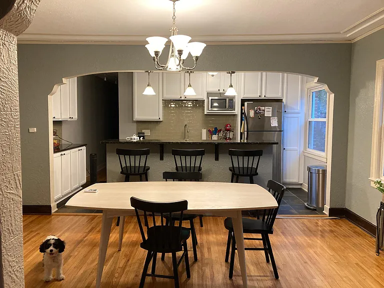 2521 Garfield Ave #202 — Photo 3