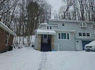 40 Northampton Rd, Amsterdam, NY 12010