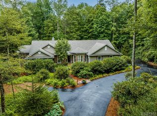 196 Garnet Rock Trl, Highlands, NC 28741