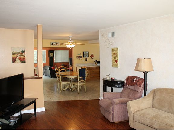 4th image of 2113 Marco Dr