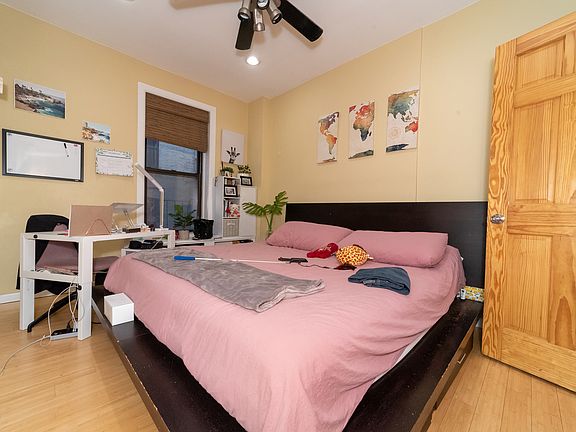4th image of 19 W 106th St APT 1C