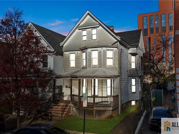 3 High St, New Brunswick, NJ 08901