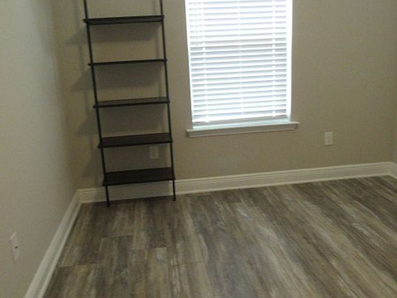 2nd image of 9802 Nature Creek Blvd