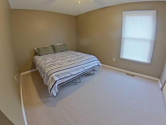 2nd image of 2503 Candlewood Dr