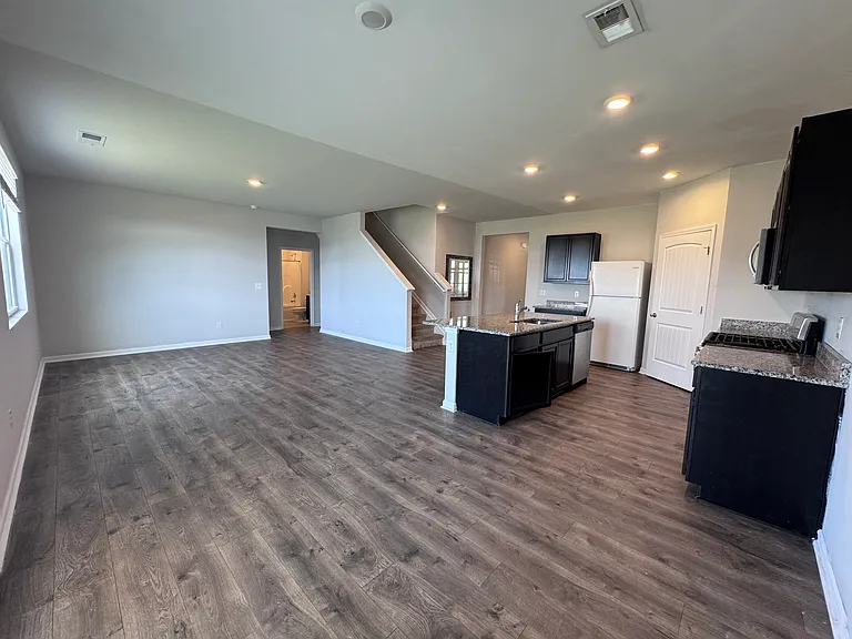 3022 Mallard Dr — Photo 6