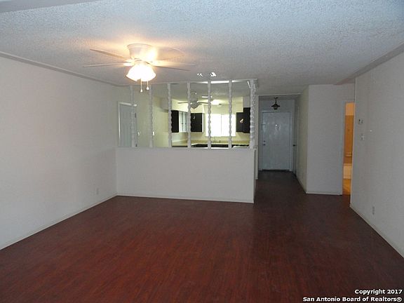 4th image of 6726 Walnut Lake Dr