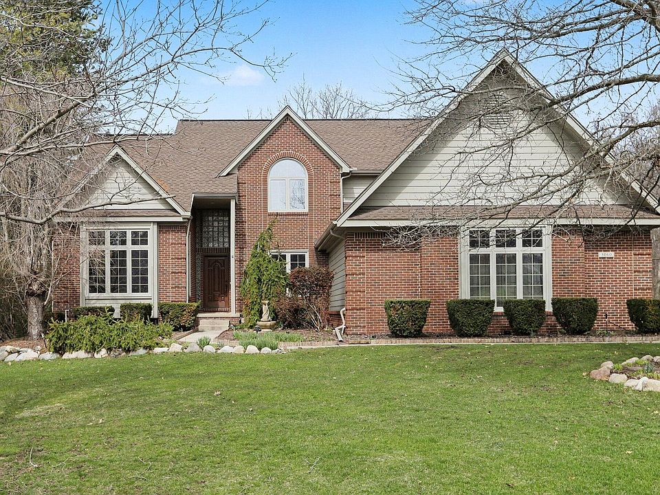 1st image of 5060 Birkdale Dr