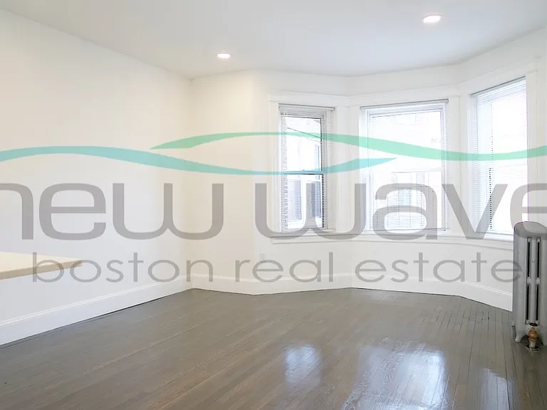 107 Jersey St #9 — Photo 1