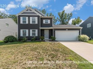 3520 Hidden Cove Ln, Hudsonville, MI 49426