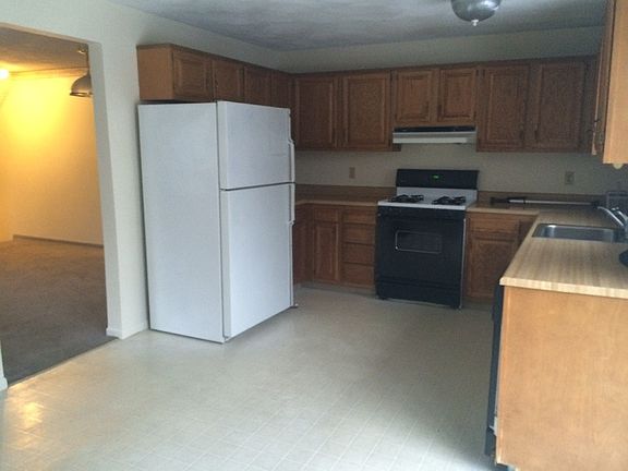 2nd image of 145 Farrwood Dr