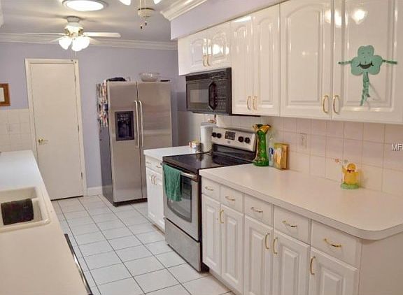 4th image of 11648 English St