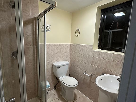 5th image of 38-27 55th St Floor 2