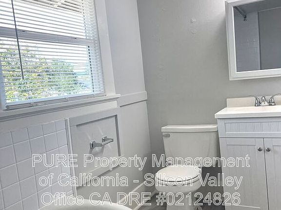 5th image of 373 Richmond Ave #4