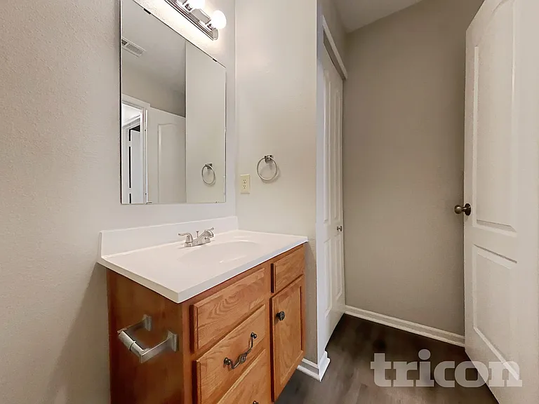 7921 Crackling Ln — Photo 12