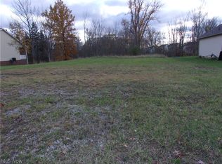 Cambridge Dr, Bedford, OH 44146