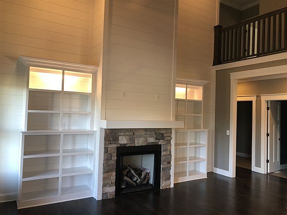 3rd image of 5028 Grove Park Ct NE Lot 5